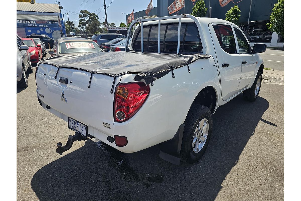 2009 Mitsubishi Triton GLX ML Rear Wheel Drive