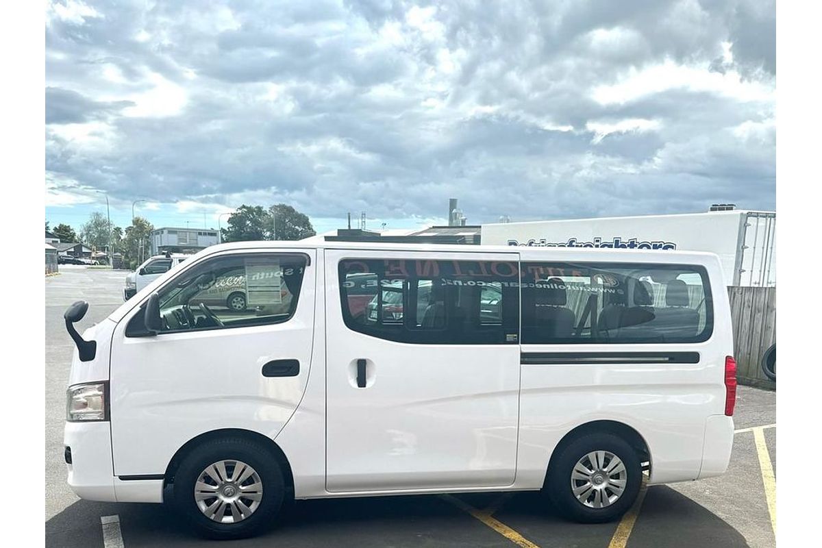 2015 Nissan Caravan Wagon