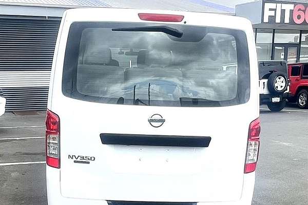 2015 Nissan Caravan Wagon