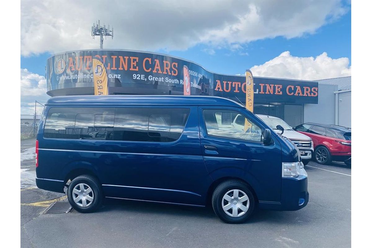 2022 Toyota Hiace