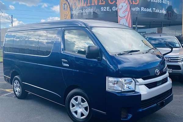 2022 Toyota Hiace