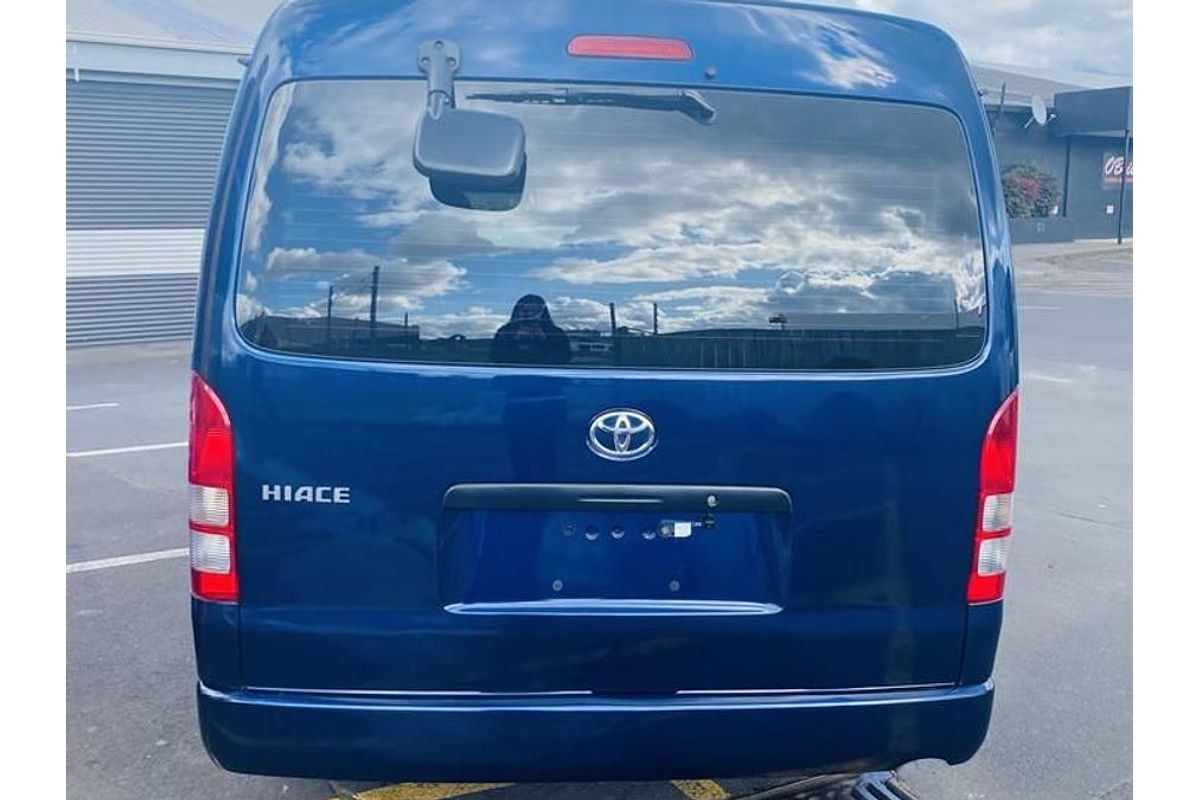 2022 Toyota Hiace