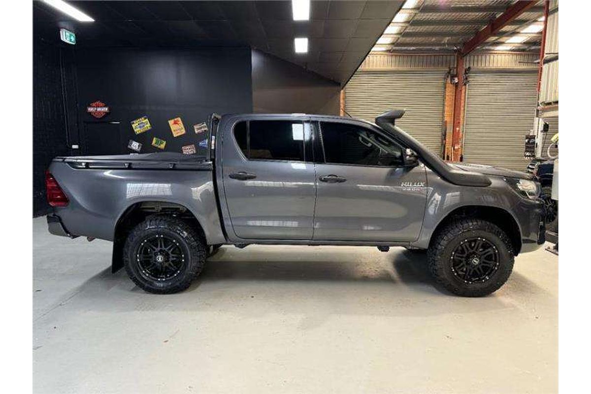 2018 Toyota Hilux SR GUN126R 4X4