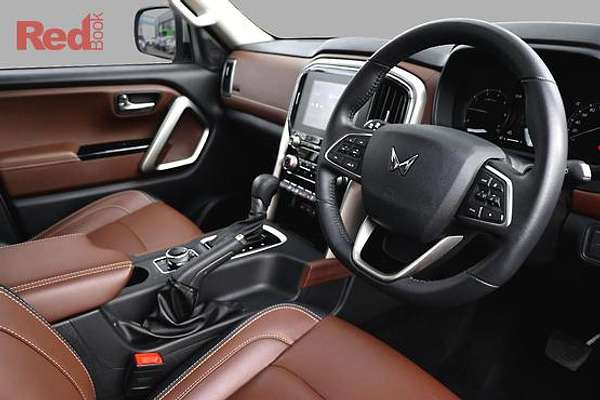 2024 Mahindra Scorpio Z8L
