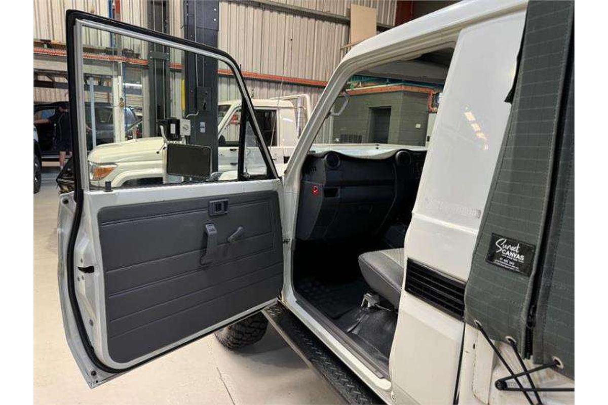 2012 Toyota Landcruiser Workmate VDJ79R 4X4
