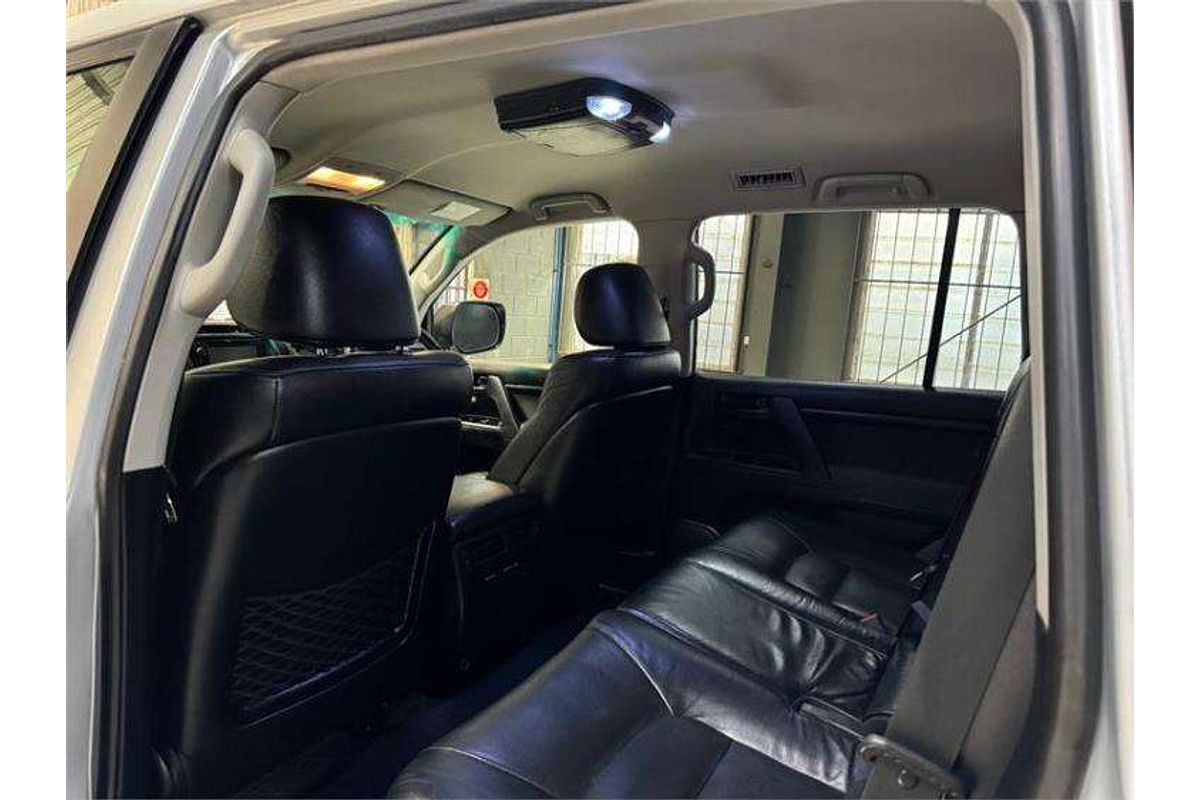 2014 Toyota Landcruiser Altitude VDJ200R
