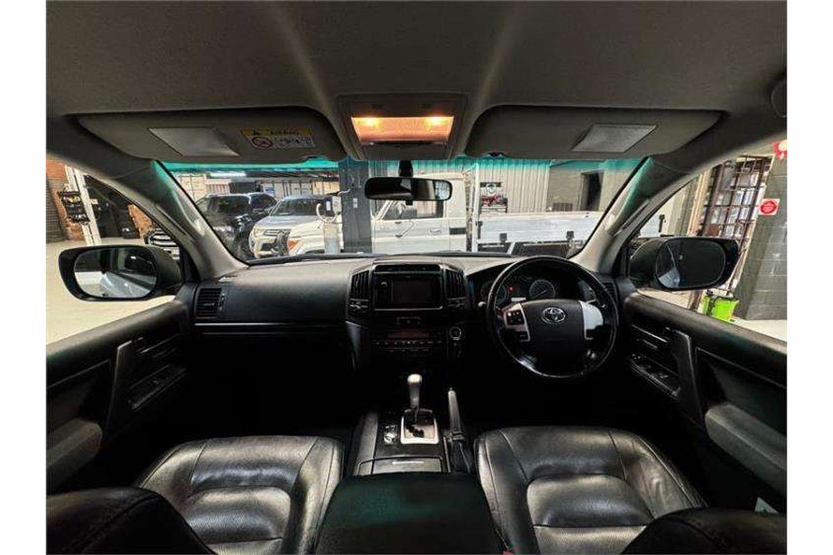 2014 Toyota Landcruiser Altitude VDJ200R