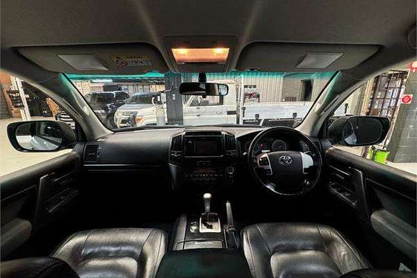 2014 Toyota Landcruiser Altitude VDJ200R