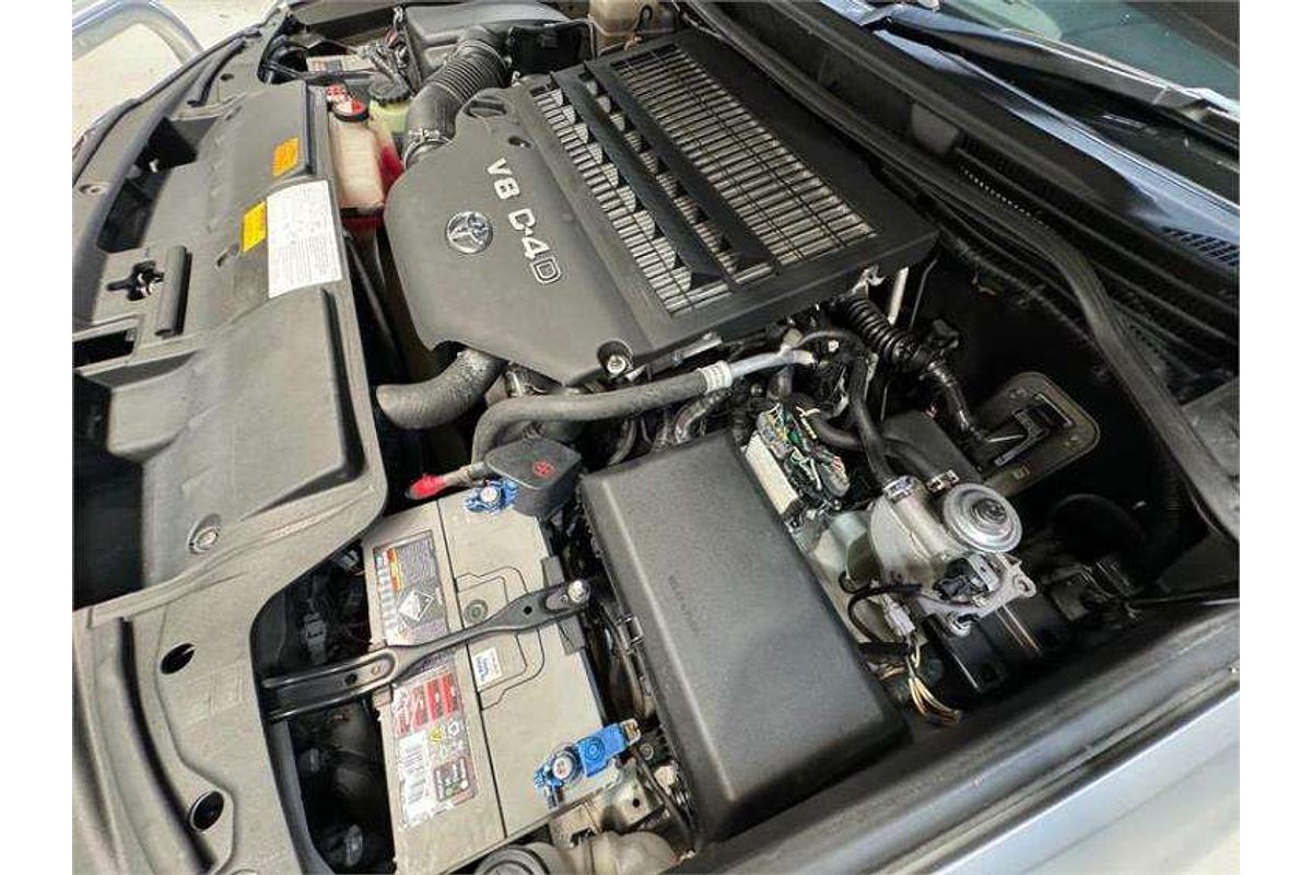 2014 Toyota Landcruiser Altitude VDJ200R