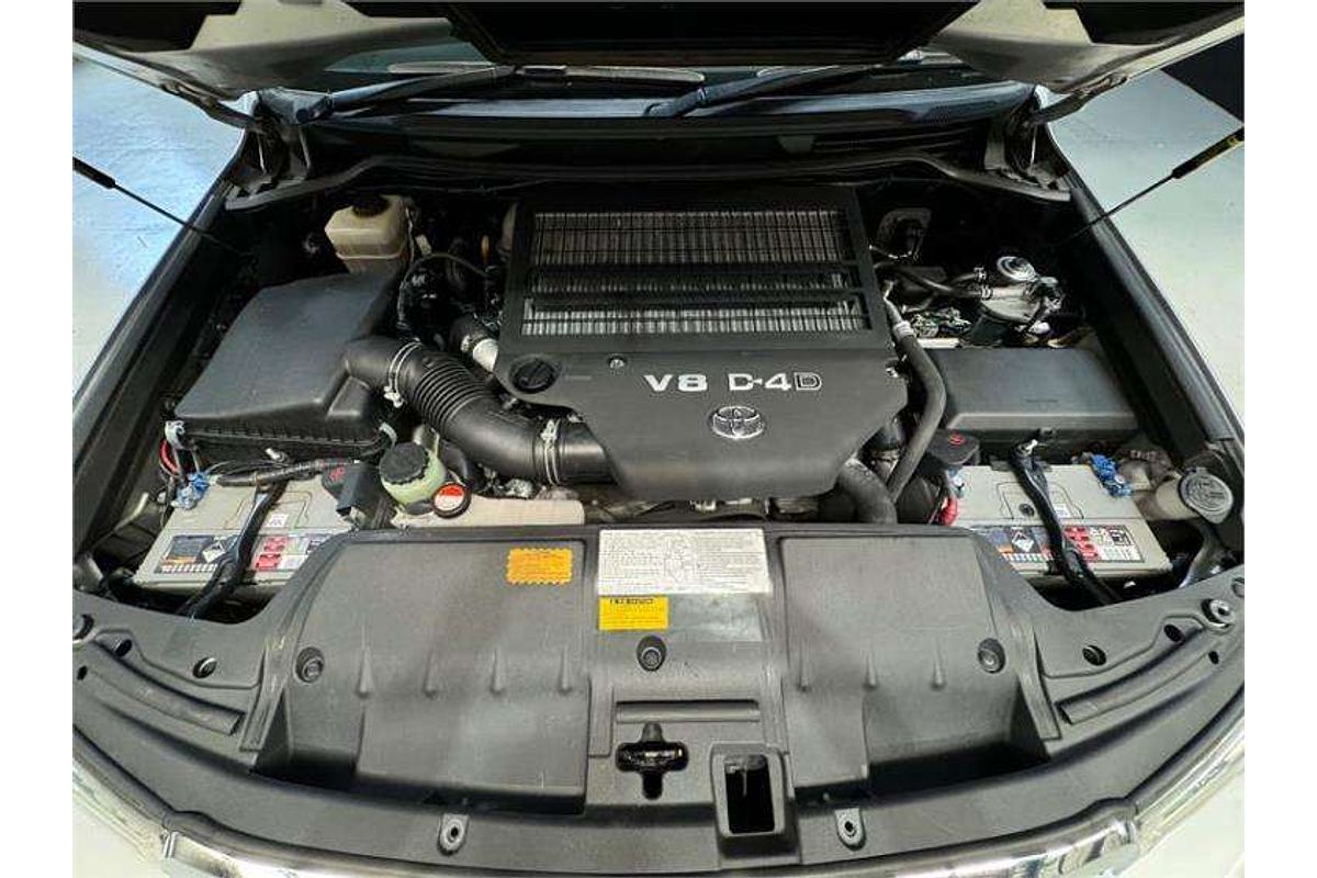 2014 Toyota Landcruiser Altitude VDJ200R