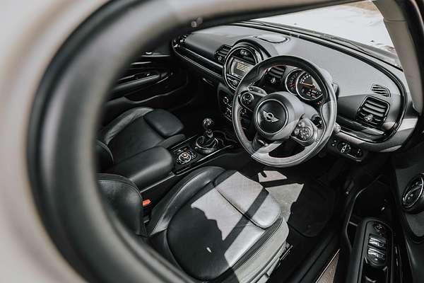 2016 MINI Clubman Cooper S F54