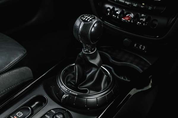 2016 MINI Clubman Cooper S F54