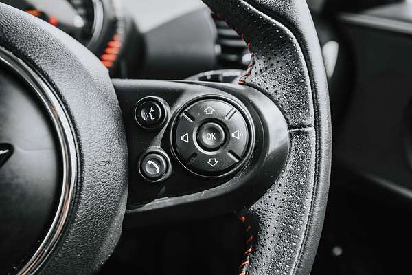 2016 MINI Clubman Cooper S F54