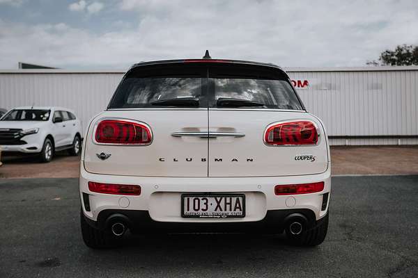 2016 MINI Clubman Cooper S F54