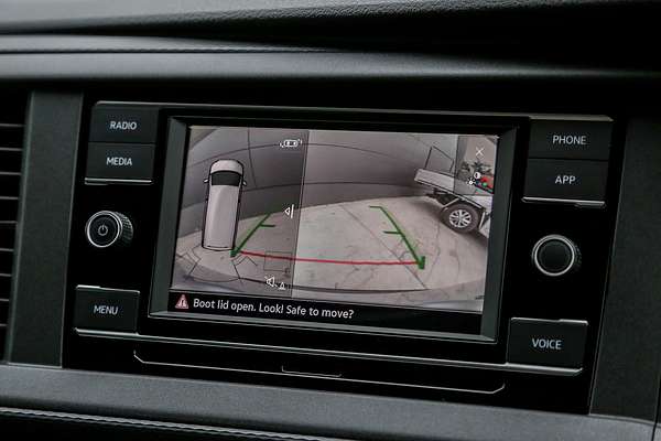 2024 Volkswagen Transporter TDI450 T6.1 LWB