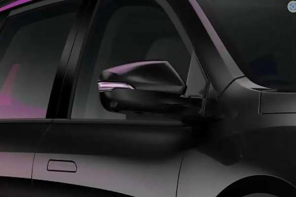 2024 Mahindra XUV700 AX7L Black Edition