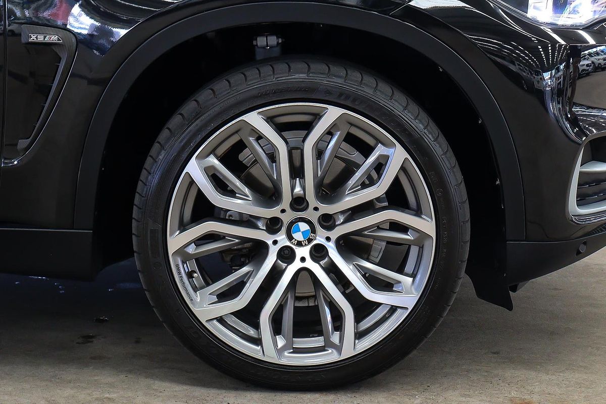 2014 BMW X5 xDrive30d F15