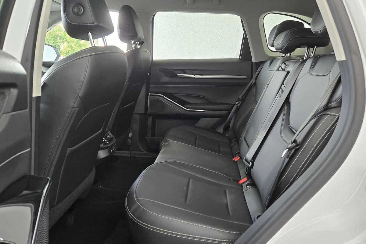 2024 GWM Haval H6 Lux Hybrid B01