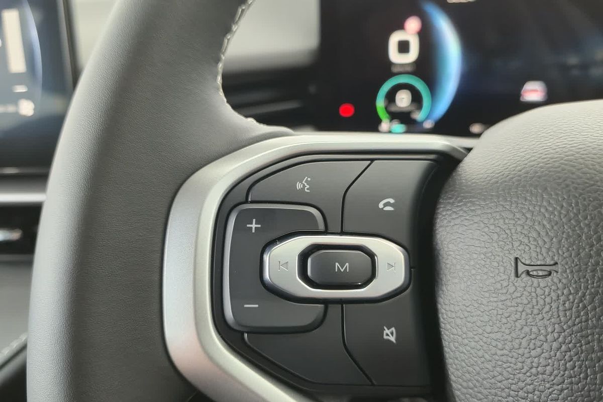2024 GWM Haval H6 Lux Hybrid B01