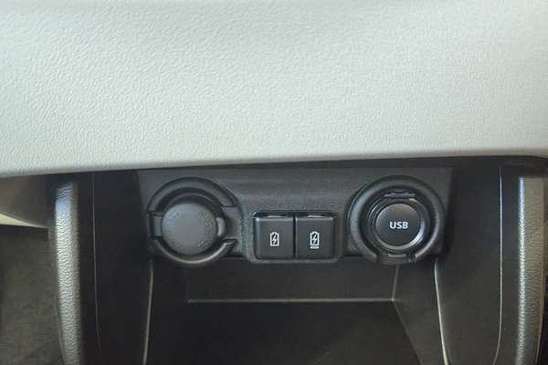 2024 Suzuki Swift Hybrid UZ
