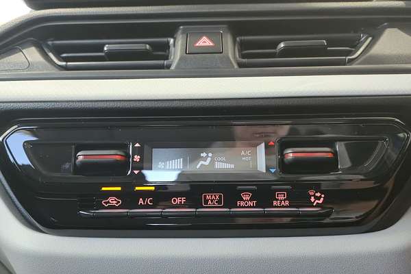 2024 Suzuki Swift Hybrid UZ