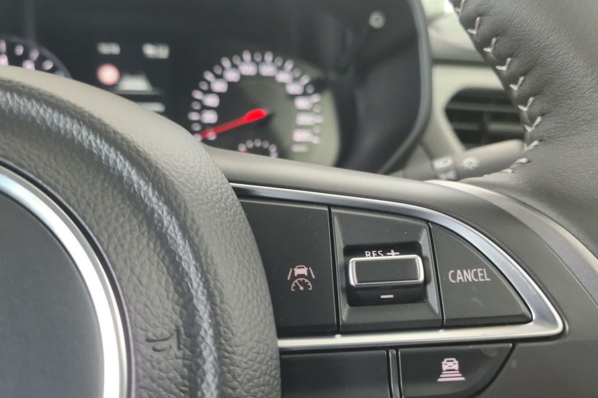 2024 Suzuki Swift Hybrid UZ