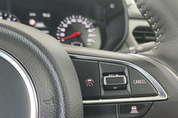 2024 Suzuki Swift Hybrid UZ