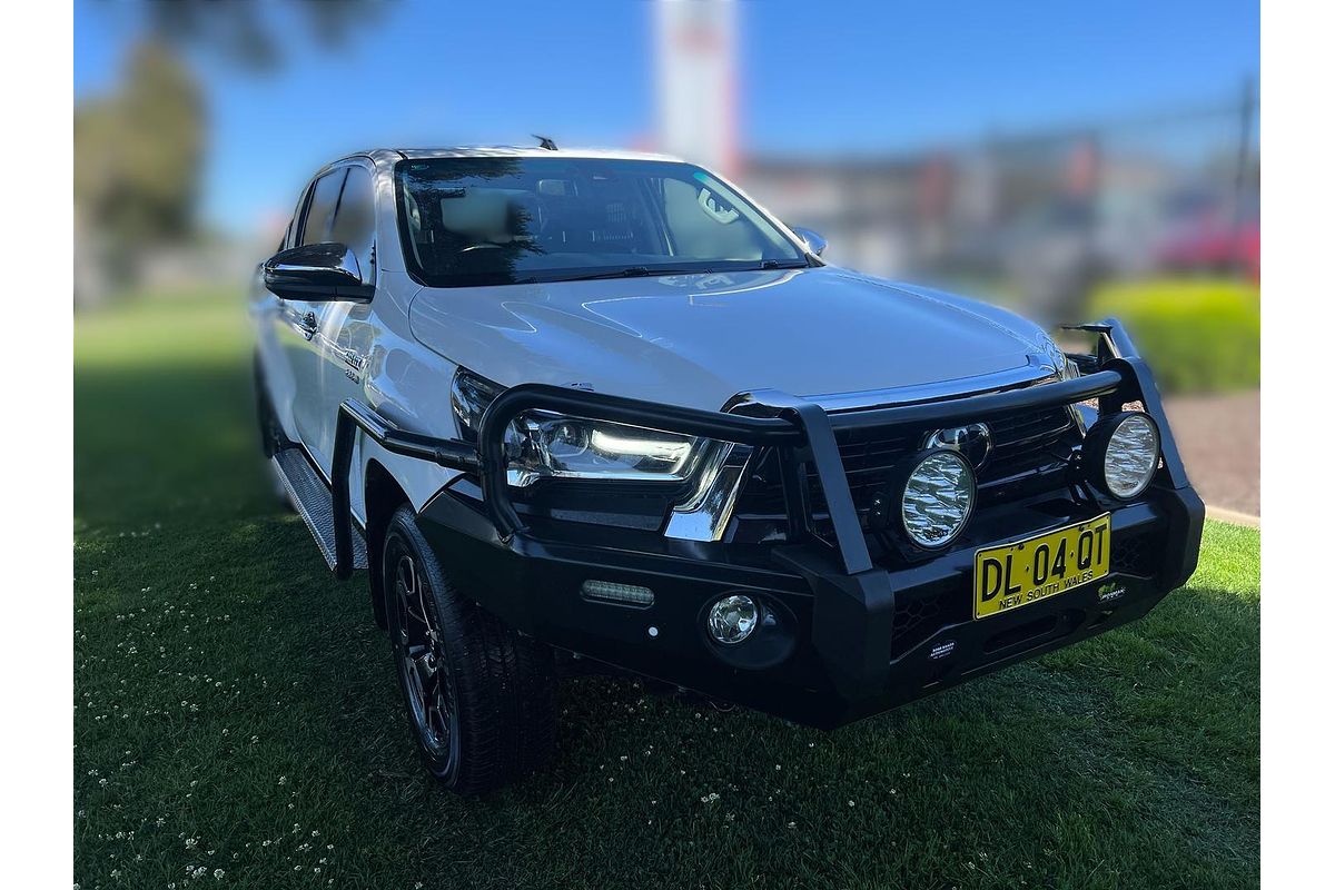 2021 Toyota Hilux SR5 GUN126R 4X4