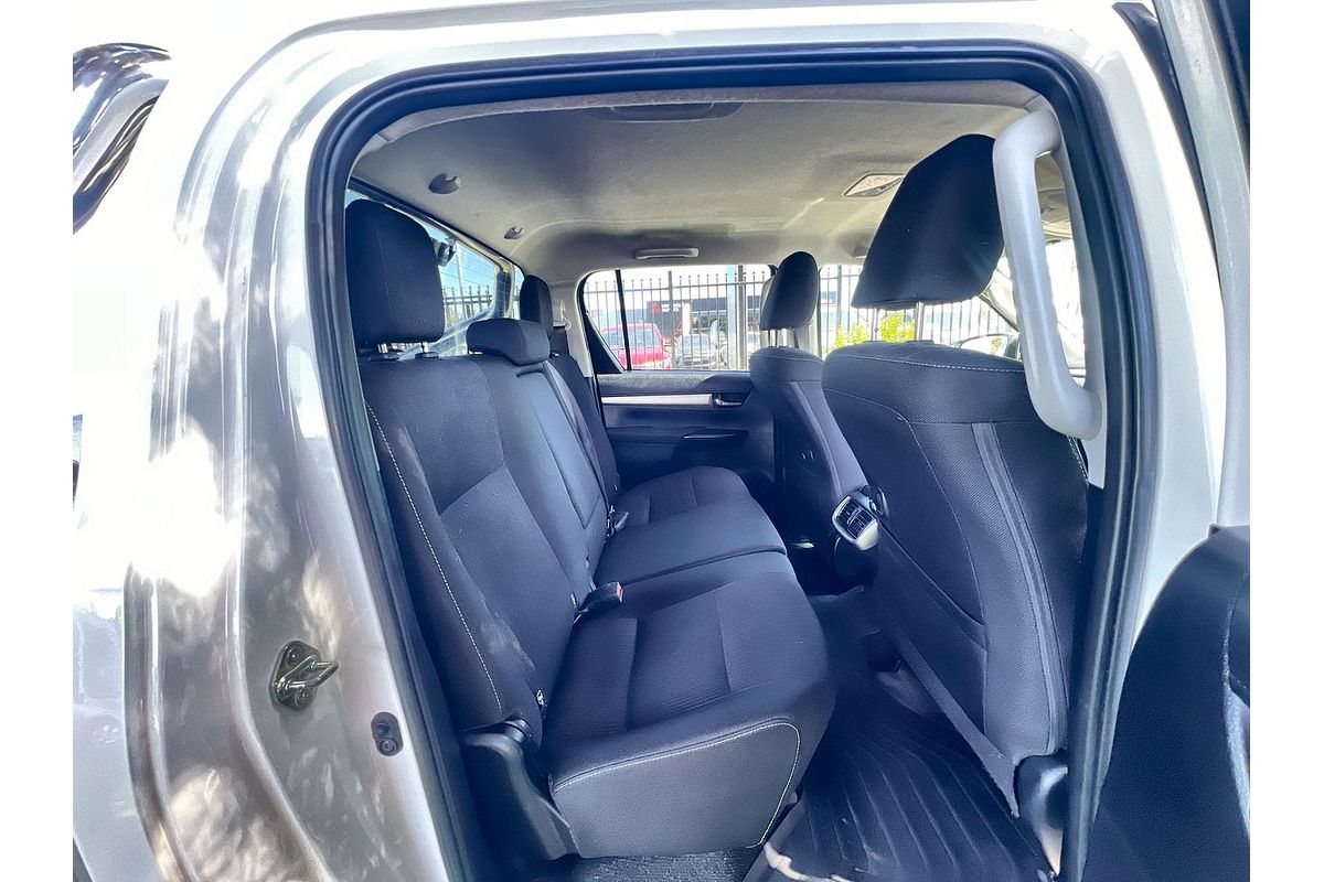 2021 Toyota Hilux SR5 GUN126R 4X4