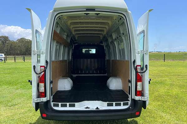 2015 Renault Master X62