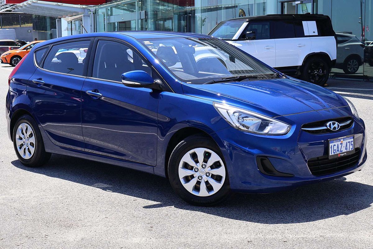 2016 Hyundai Accent Active RB4