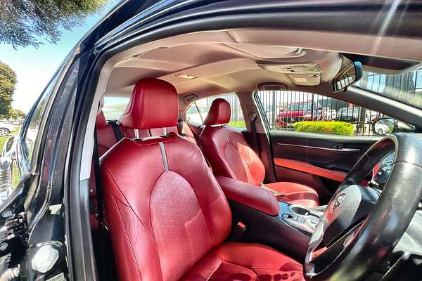 2018 Toyota Camry SX GSV70R