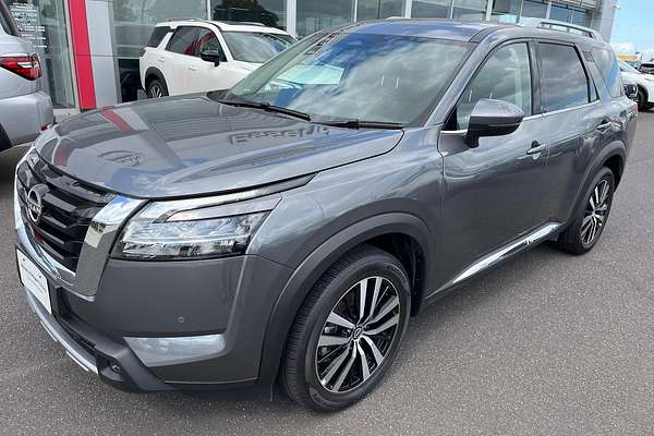 2024 Nissan Pathfinder Ti-L R53