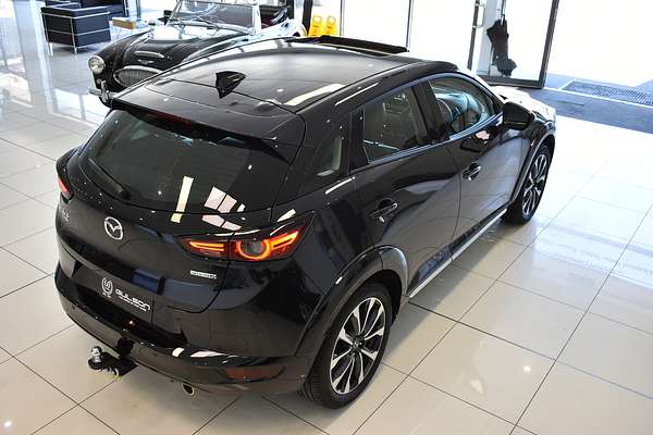 2023 Mazda CX-3 Akari DK