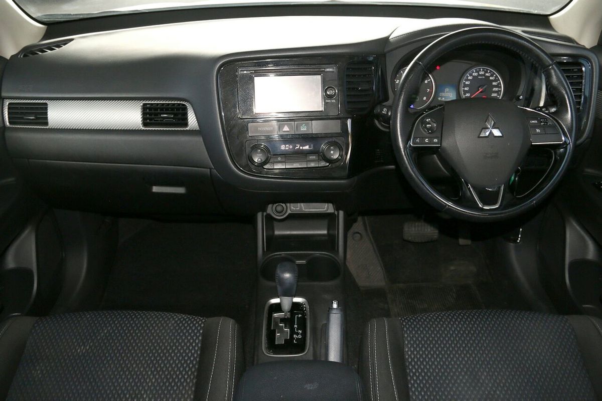 2016 Mitsubishi Outlander LS ZK
