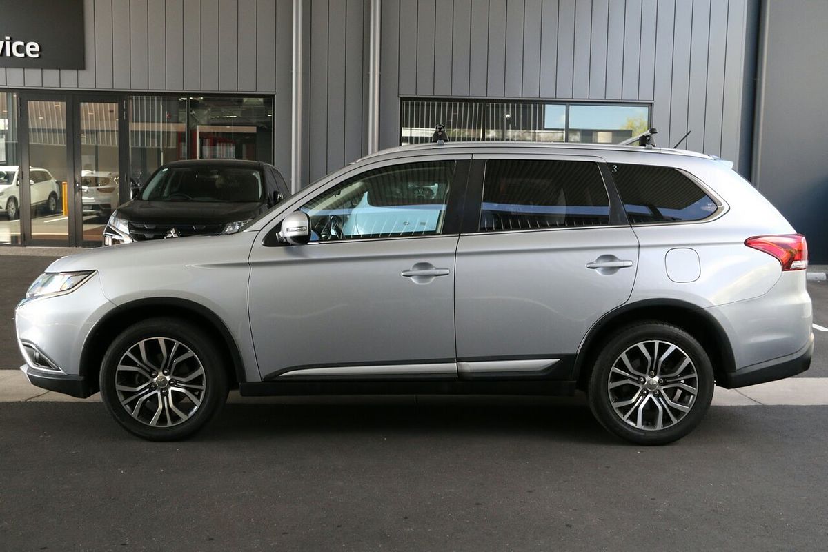 2016 Mitsubishi Outlander LS ZK