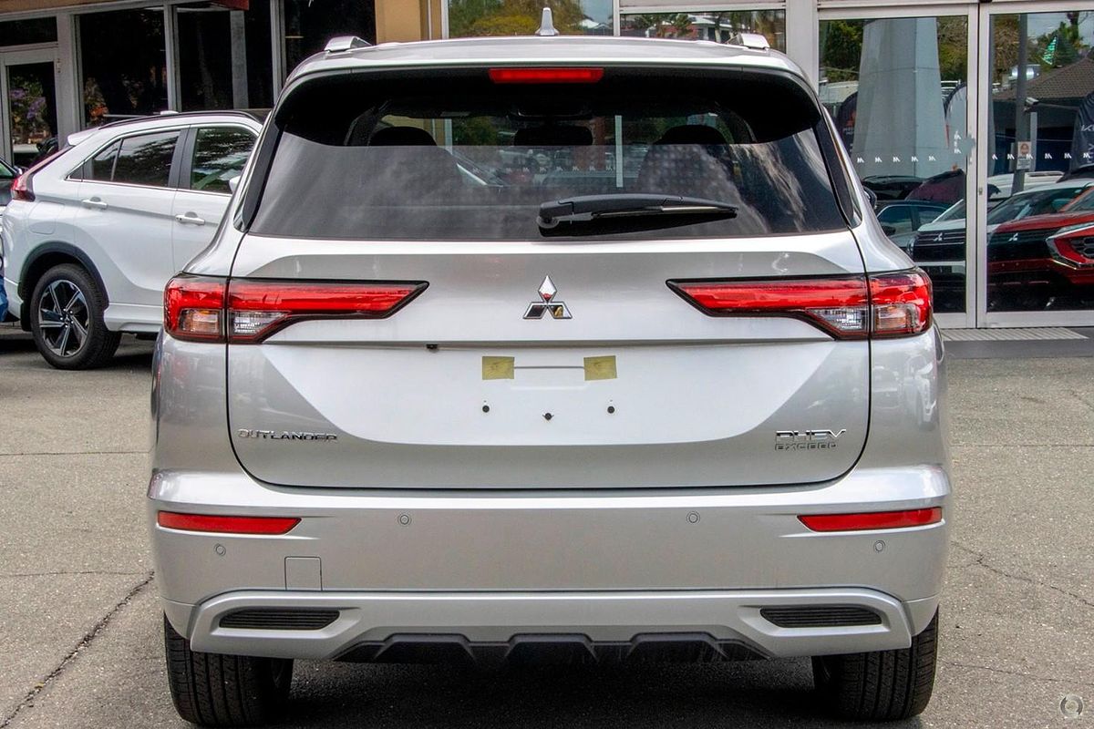 2024 Mitsubishi Outlander Zm