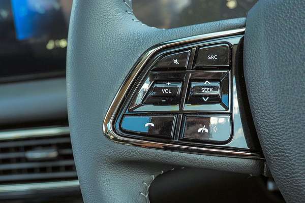 2024 Mahindra XUV700 AX7L Black Edition