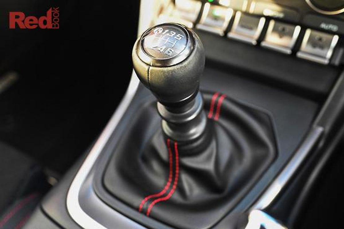2024 Subaru BRZ S ZD8