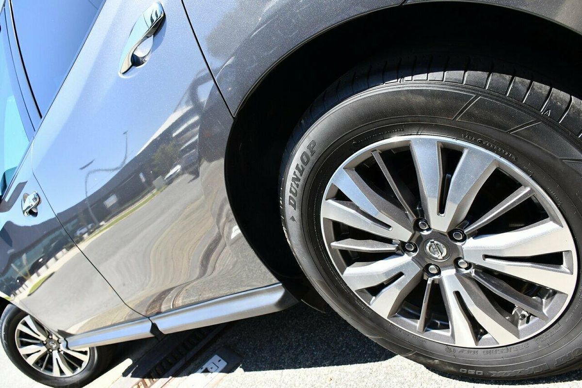 2017 Nissan Pathfinder ST R52 Series II