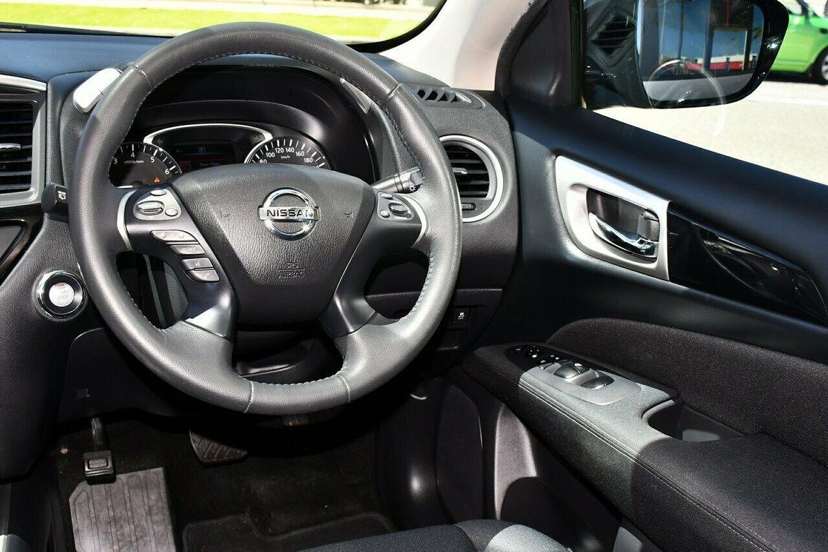 2017 Nissan Pathfinder ST R52 Series II