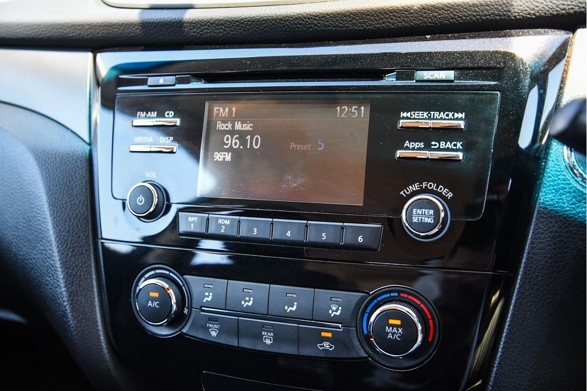 2017 Nissan X-TRAIL ST T32
