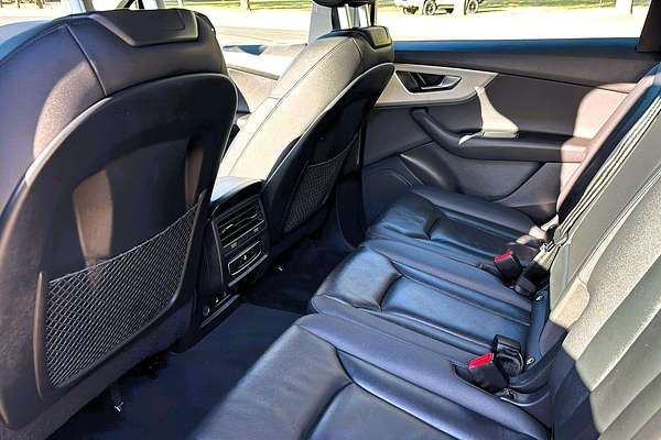 2022 Audi Q7 45 TDI 4M