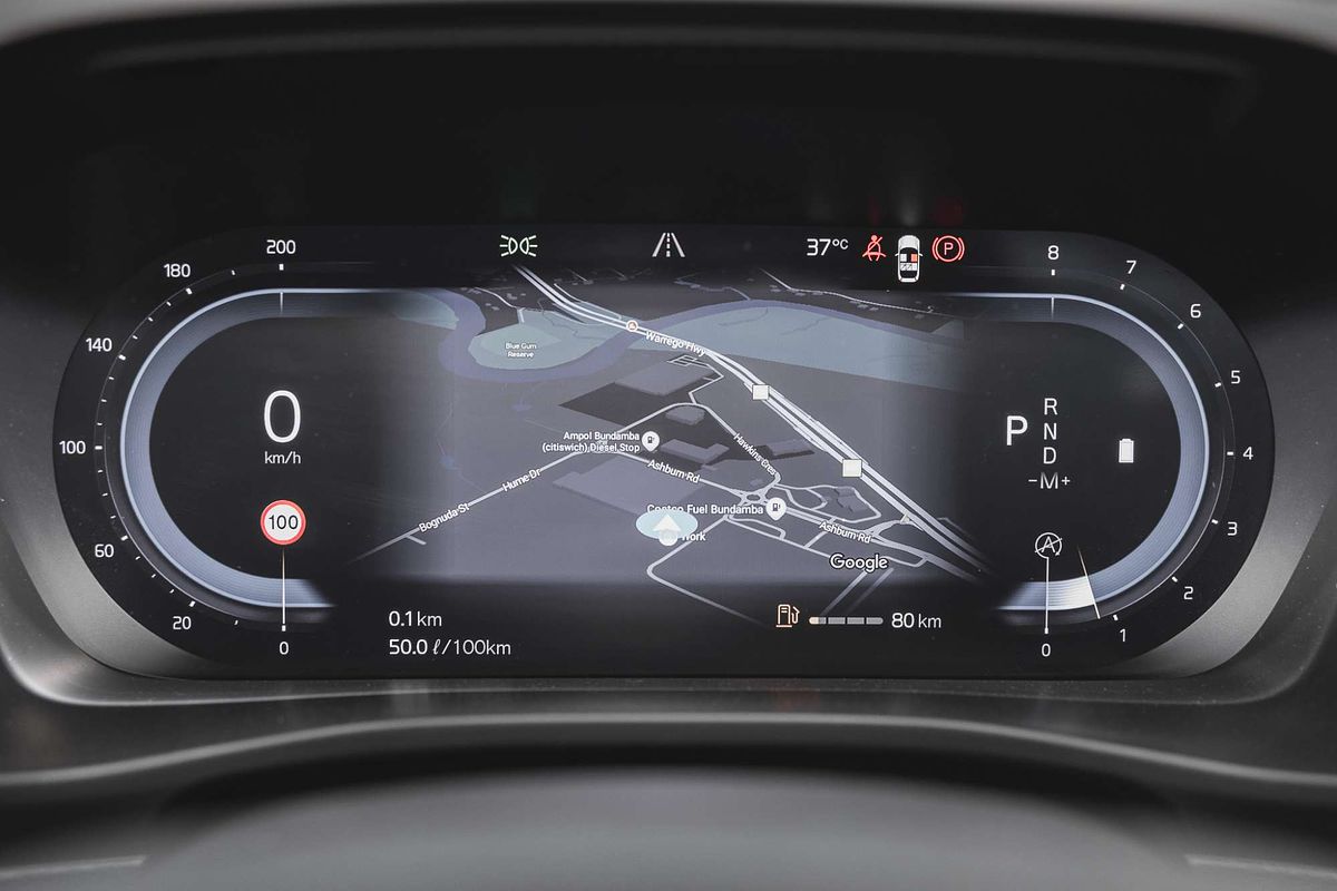 2023 Volvo XC40 Ultimate B4 Bright
