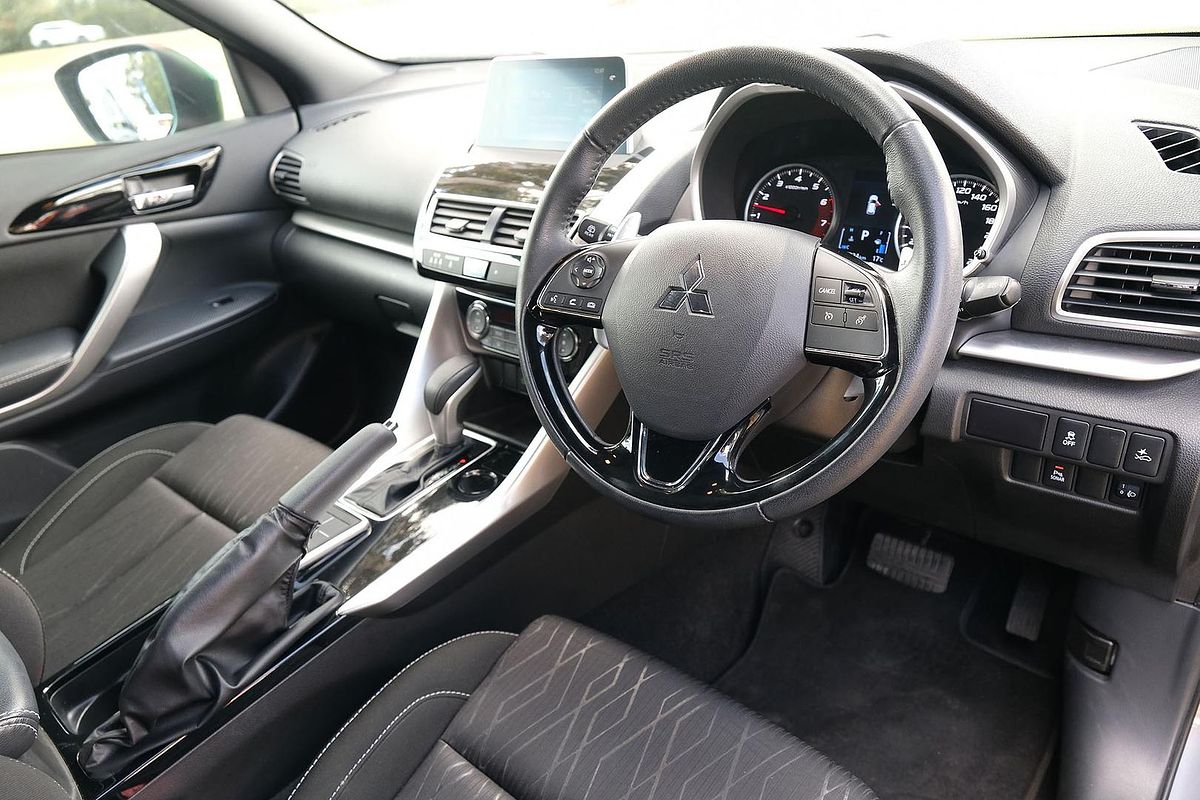 2019 Mitsubishi Eclipse Cross Black Edition YA