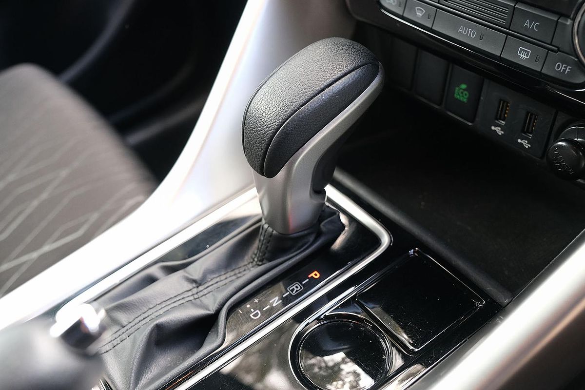 2019 Mitsubishi Eclipse Cross Black Edition YA