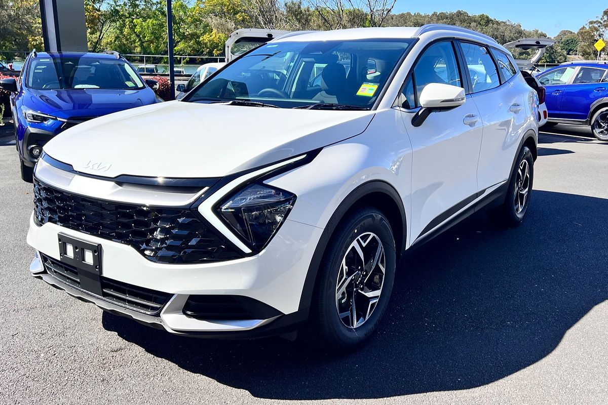 2024 Kia Sportage S NQ5