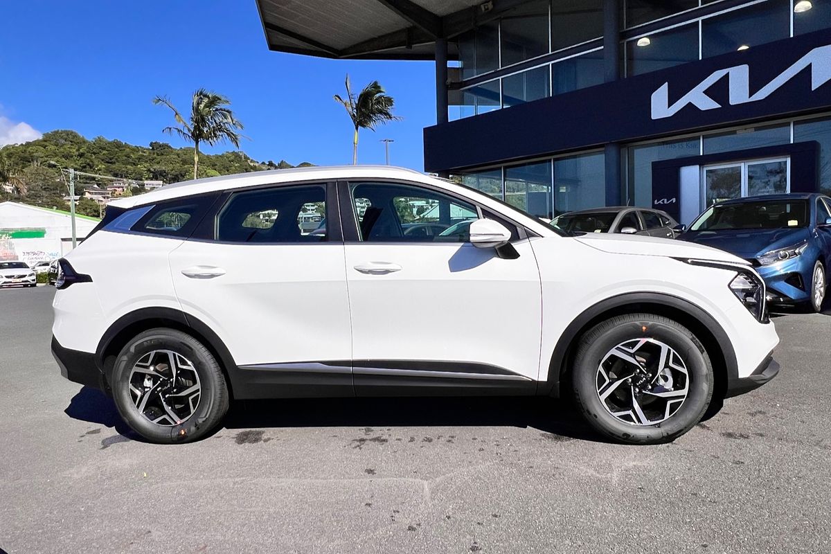 2024 Kia Sportage S NQ5