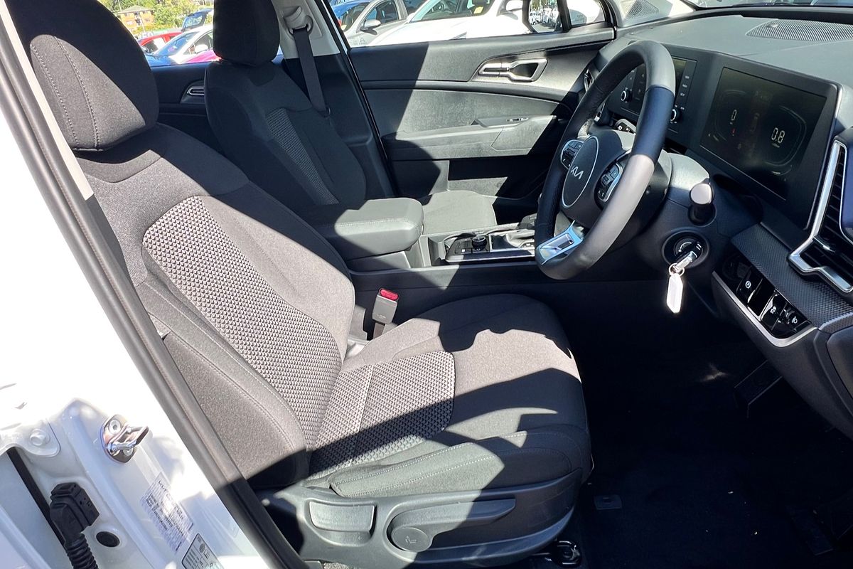 2024 Kia Sportage S NQ5