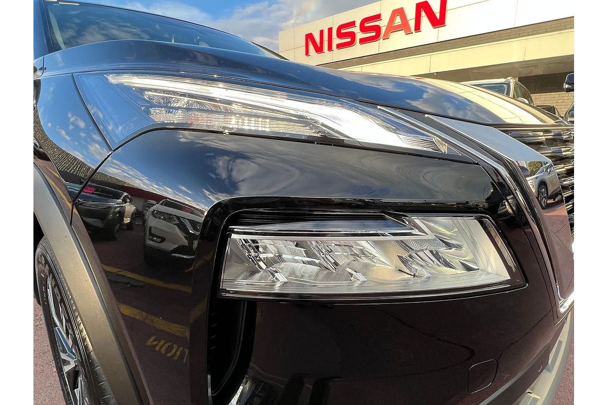 2024 Nissan X-TRAIL ST-L T33